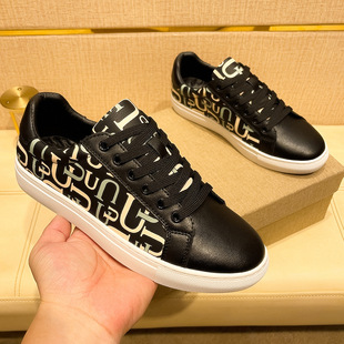 ���Q�ݳ�Ʒ������ʿ��Ь�¿���Ƥӡ��С��Ь�p�����m���e�ٴ���Ь