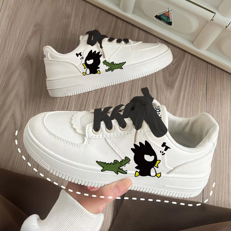 Cool Penguin Peripheral Board Shoes Cute All-match White Shoes Low-top Spring and Summer New Casual Sneakers Women's Shoes for Students Cool Penguin Peripheral Board Shoes Cute All-match White Shoes Low-top Spring and Summer New Casual Sneakers Women's Shoes for Students