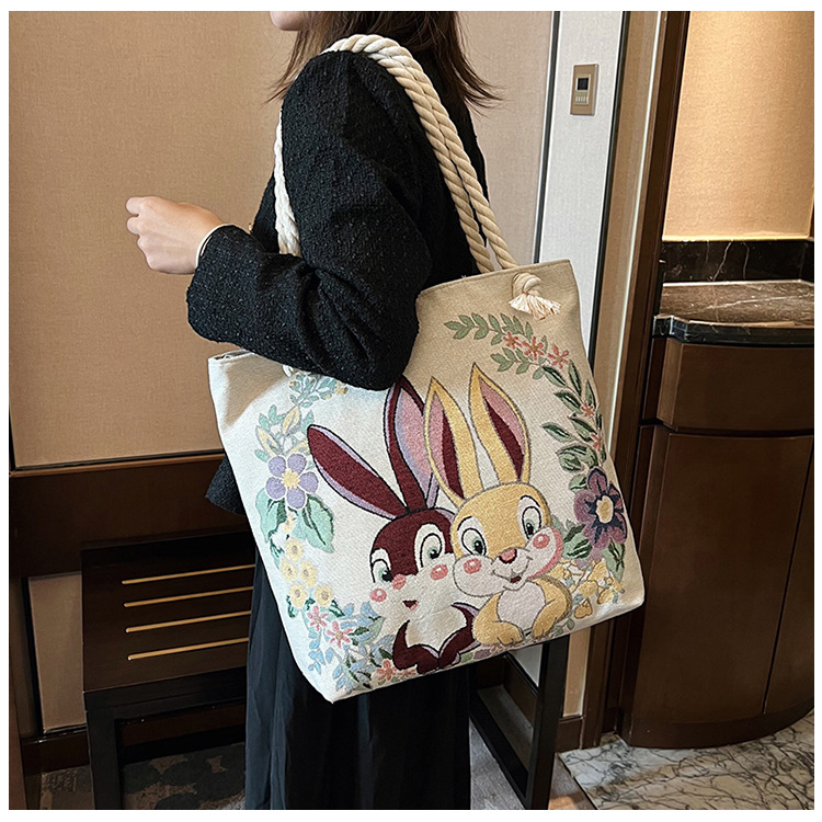 Women's Small All Seasons Cotton And Linen Animal Fashion Square Zipper Tote Bag display picture 4