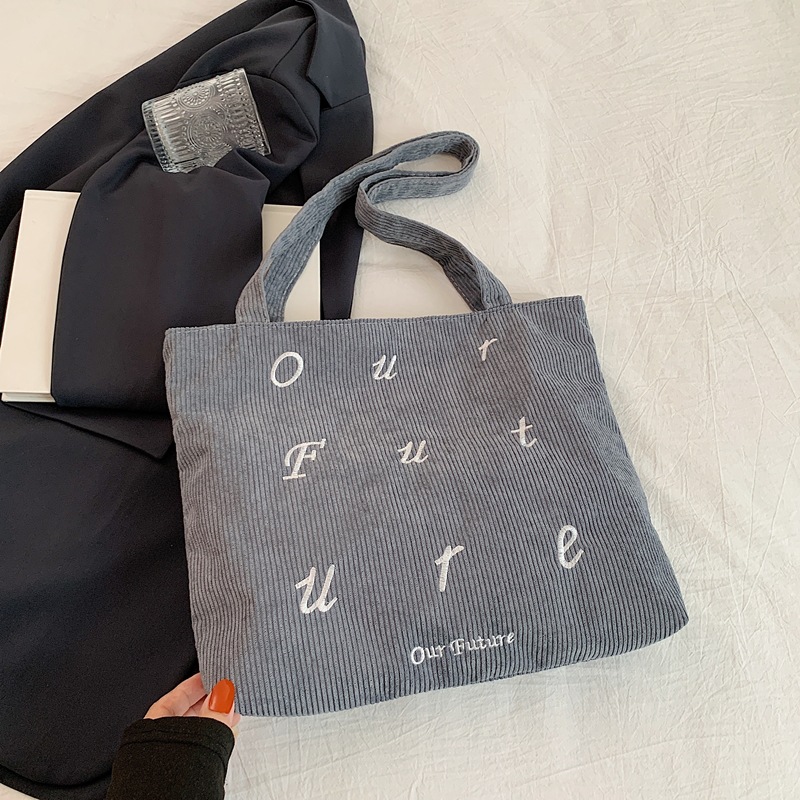 Elegante nicho de lujo ligero, bolso de lujo para damas, bolso de mano clásico de alto nivel, bolso de hombro para damas.