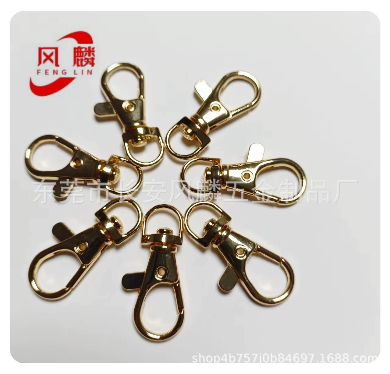 Производители на складе 35 мм Пряжка для собак сумка крючок и пряжка дверная Пряжка подвесные игрушки Аппаратные аксессуары брелок оптом