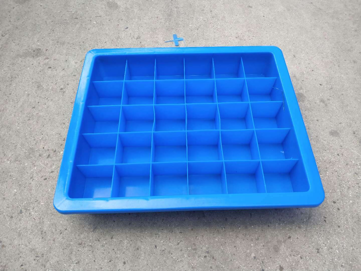 Caja de separación de plástico gruesa caja de almacenamiento de separación clasificadora caja de tornillo multicámara rectangular caja de almacenamiento de herramientas de repuesto