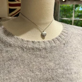 项链;耳环;戒指