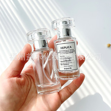 �F؛�ݿ���ˮ���bƿ���yƷƿ������ƿ�Ӈ��F20�����A��͸��30С��