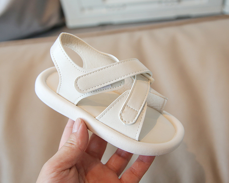 Versione coreana casual Velcro 2022 estate nuove scarpe da spiaggia per ragazzi e ragazze tendenza per sandali per bambini di piccole e medie dimensioni_voghion.com