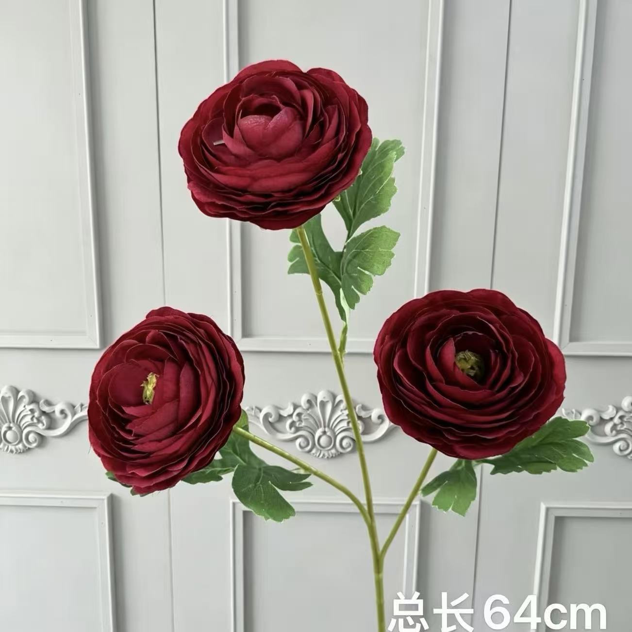 붉은 삼두 연꽃