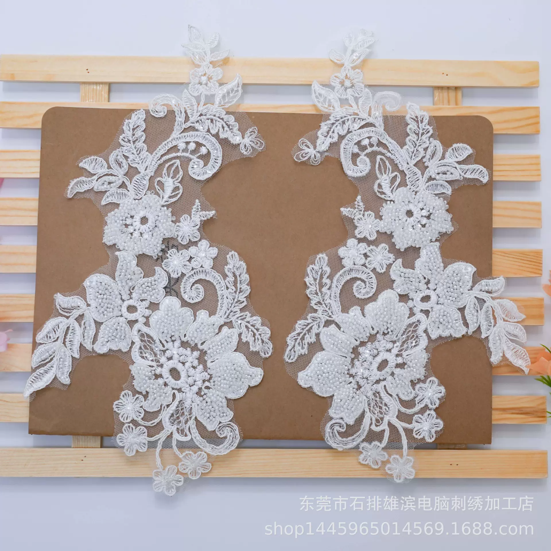 新款15-30CM宽复古风格钉珠车骨刺绣朵花蕾丝 家纺 童装服装蕾