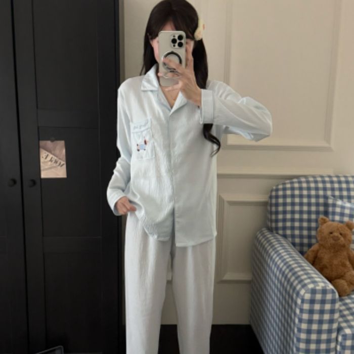 Venta al por mayor transfronteriza en vivo estilo caliente otoño dulce dibujos animados nubes algodón pantalones de manga larga pijamas traje de estudiante servicio a domicilio