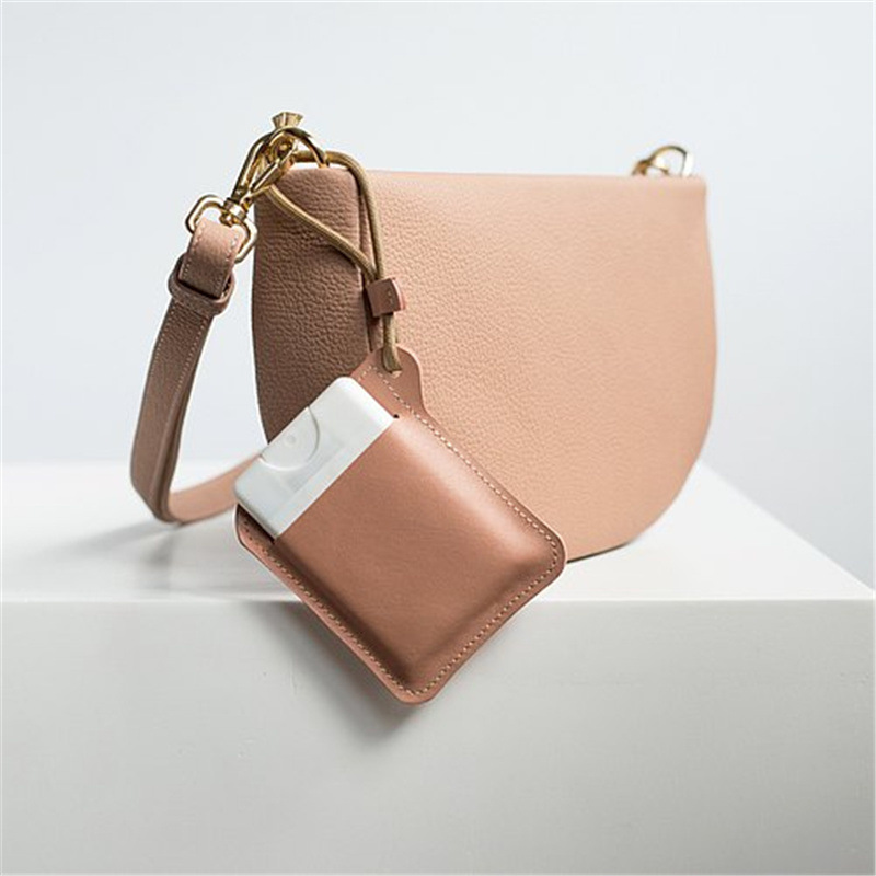 便携带皮革洗手液收纳套  小方块形洗手液包 酒精瓶子保护套