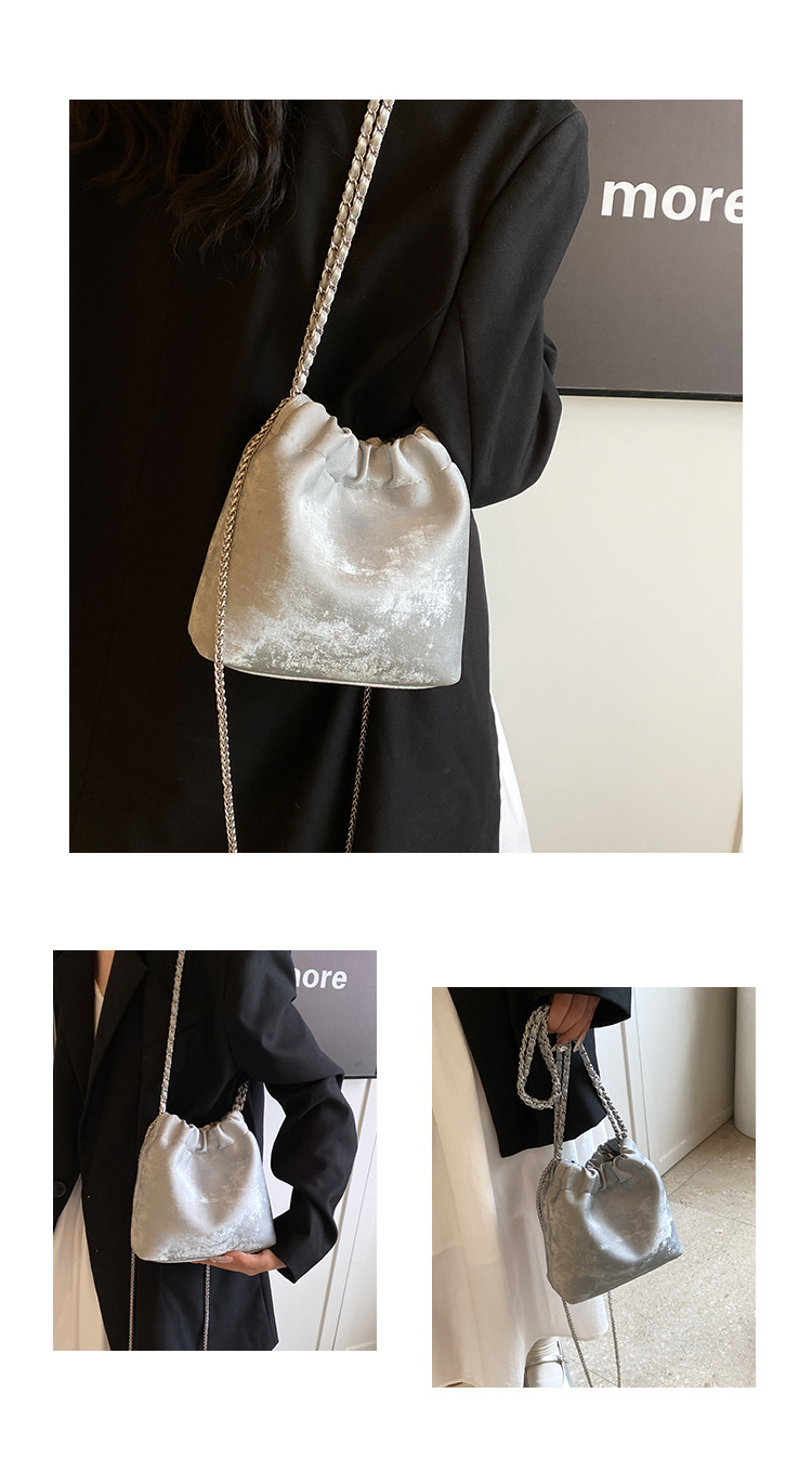2024 Neue Damenmode Tote National Silk Art Style Kette Einzelschulter Crossbody Blessing Water Bucket Bag_voghion.com