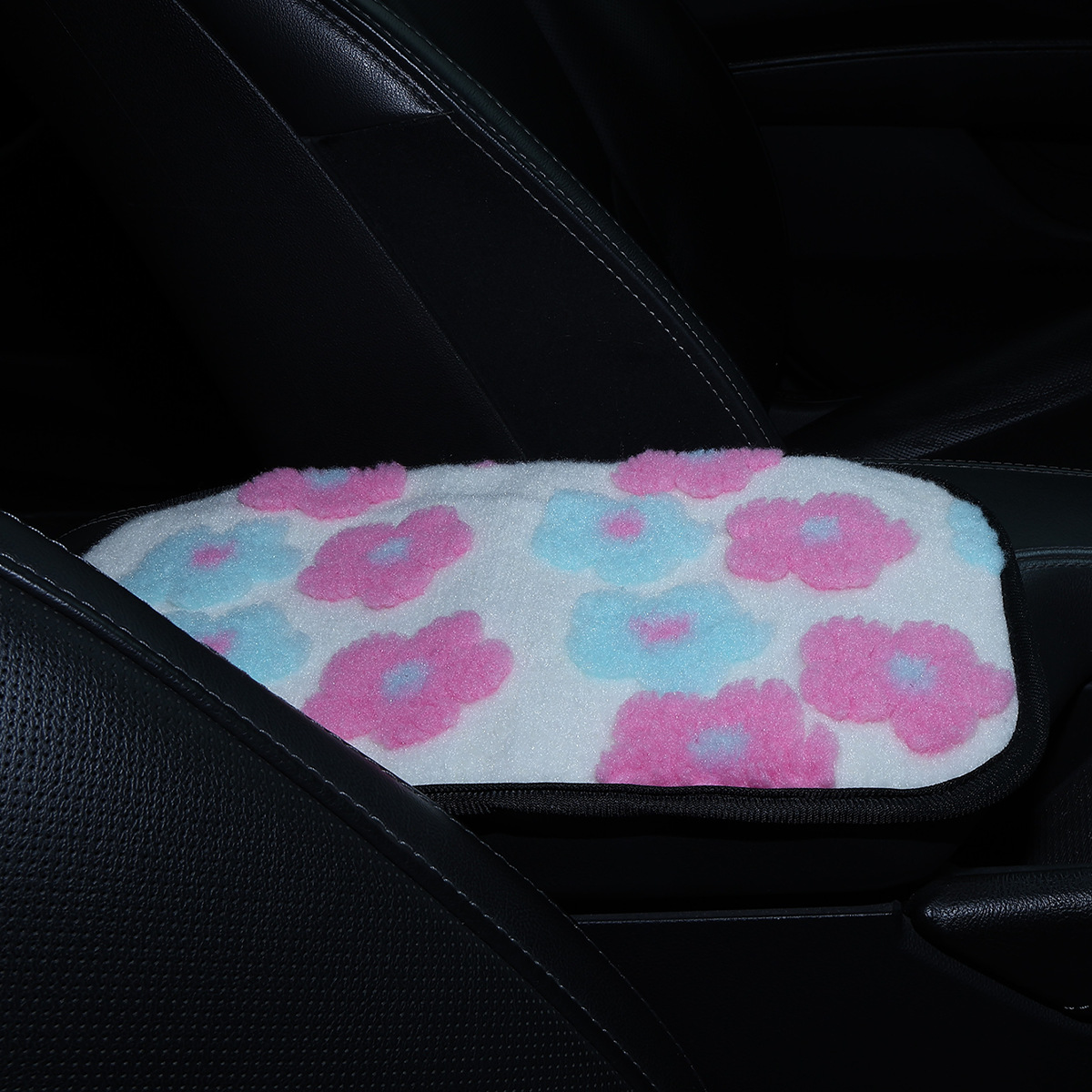 New Floral Lamb Wool Car Armrest Box Mat in Vibrant Red, Cross-Border Dropshipping