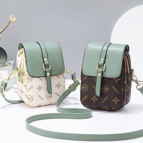 Korean style simple small square bag, fashionable and versatile one-shoulder crossbody bag, trendy mini mobile phone bag for women