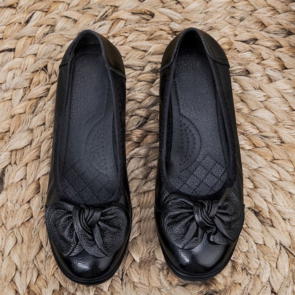 Zapatos de madre con suela suave, zapatos de cuero de primavera y otoño, zapatos de mujer cómodos, zapatos anti-derrapante para personas mayores, zapatos de soja para mujeres