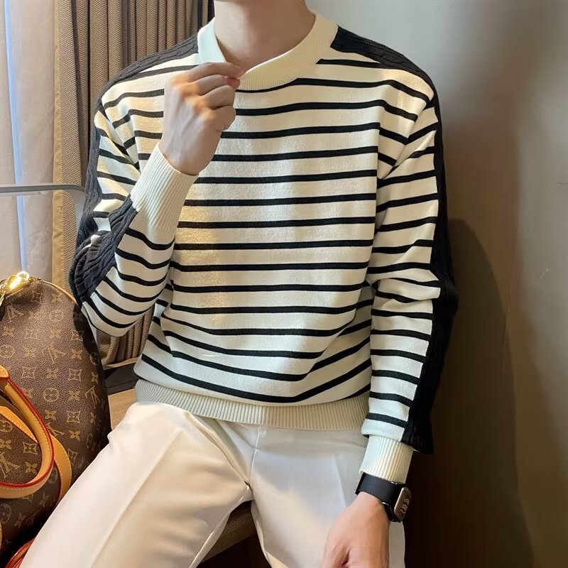 Color contrastante diseño de manguita de costura estriada camiseta de punto de moda masculina retro cuello redondo hoodie versión suelta de hombro caída camiseta de lana