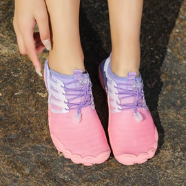 溯溪鞋;综合训练鞋;足球鞋