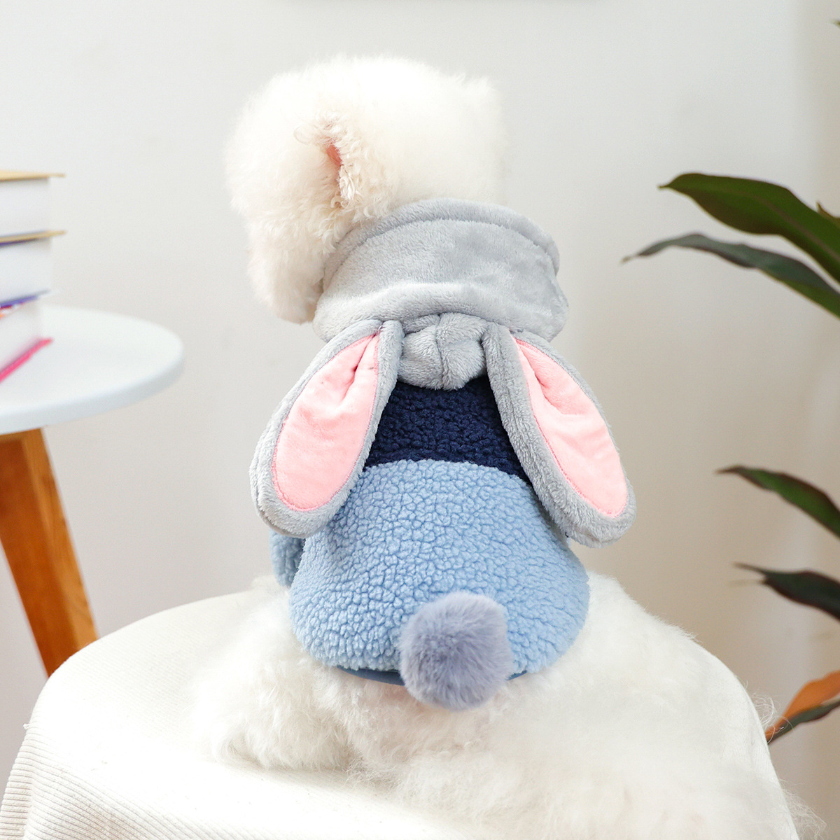 Ropa de mascotas otoño e invierno nuevo cálido forro de lana estilo coreano suéter cálido color frío-resistente Cordero polar tracción suéter