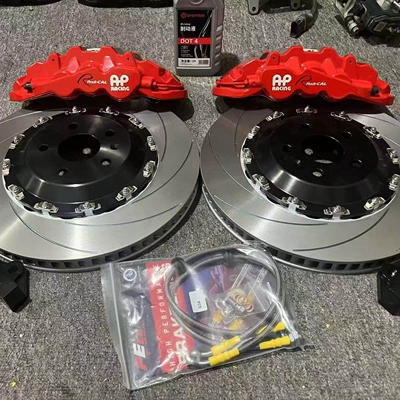 V6 F50 18Z10 | Brake caliper cover - ap8520-six-piston-front-wheel-pair