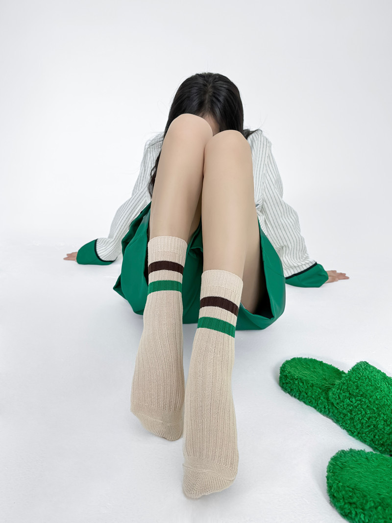 Unisexe Style Japonais Bande Coton Crew Socks Une Paire display picture 11