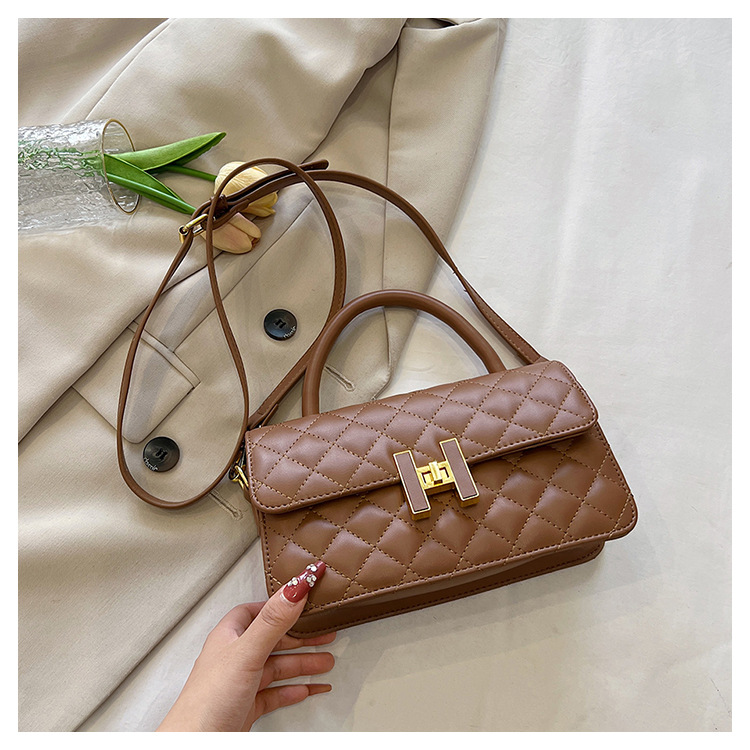 2023 new style small fragrant style rhombic bag new fashion shoulder bag design sense all-match handbag_voghion.com