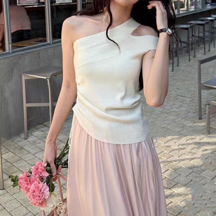 Summer Designer Style Off-Shoulder Halterneck Knitted Vest with Elegant Pleated Waist Slimming Tencel Top