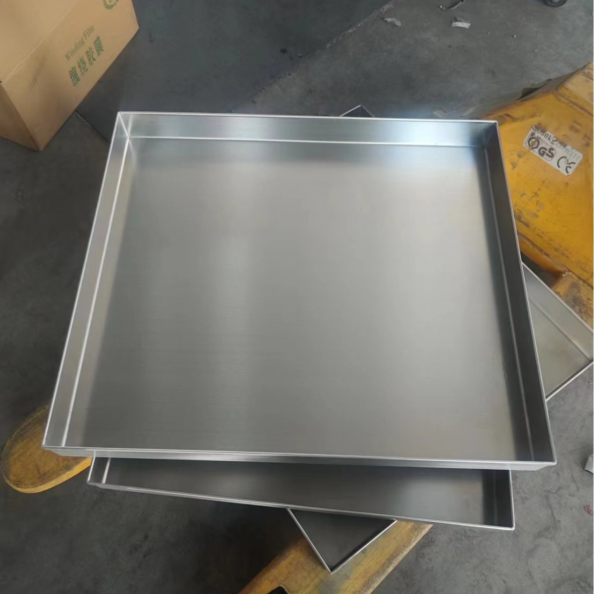 不锈钢托盘 SUS304 SUS316L 厂家直销 冲孔 加厚 食品级 制药级