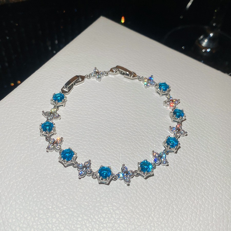 Pulsera de lazo ovalado de circón azul marino, exquisita pulsera ligera y de lujo de alta gama, pulsera de diseño de nicho