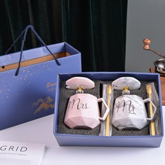 ヨーロッパ風セラミックマグカップ蓋付きスプーンコーヒープレゼントカップルカップジュエリーオープンウェディングお土産カップ