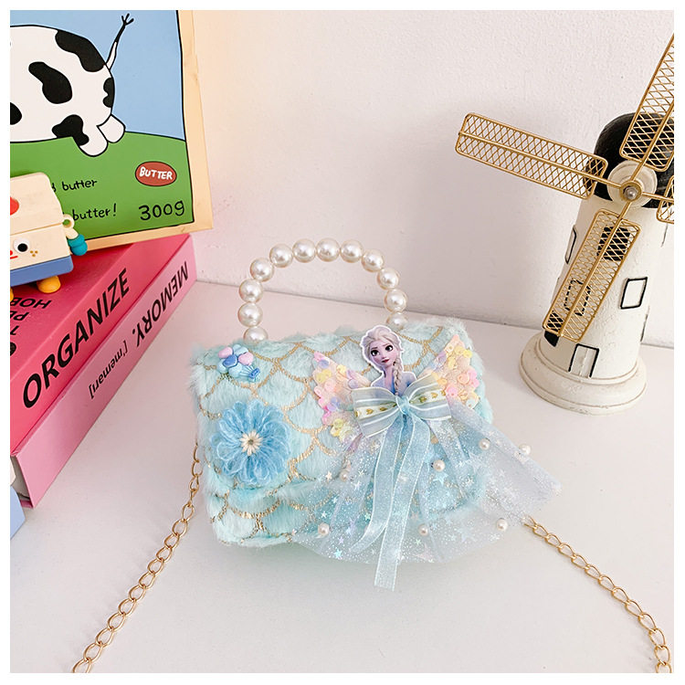 Bolsas de niños transfronterizas otoño y invierno nuevos lindos bolsos de peluche de perlas mini princesa bolsos de cadena de colores