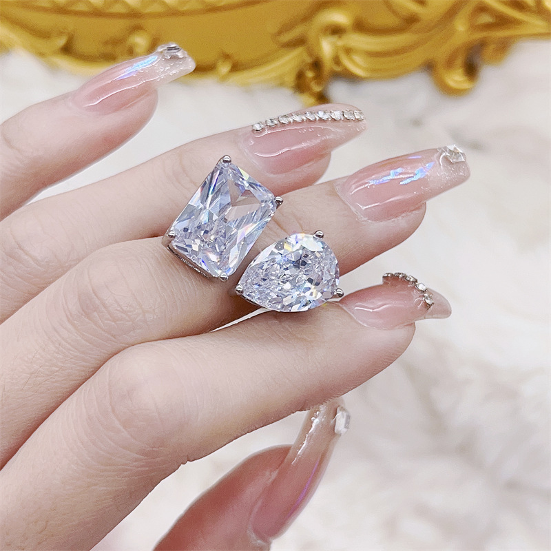 New Japanese and Korean Ring Women's Simple Ultra Flash Water Drop Square Zircon Opening Adjustable Handwear Live Online Celebrity Wholesale