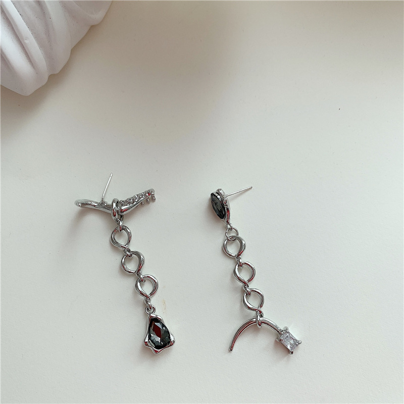 Fashion New Cone Gemstone Splicing Earrings display picture 8