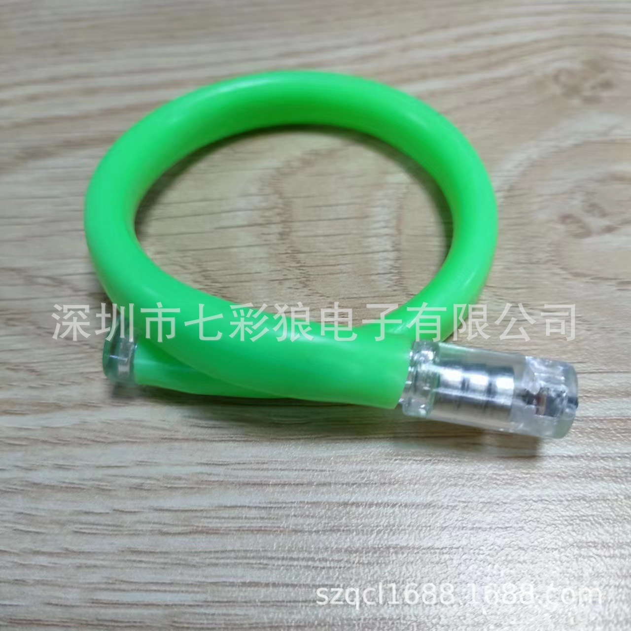 Pulsera luminosa de tubo Pulsera intermitente de colores LED Accesorios de vítores de concierto Pulsera estirable de tubo TPU