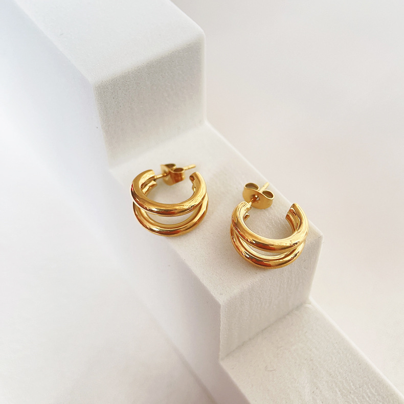 C Shape Pattern Women'S Gender Plating Design 1 Pair Fashion C Shape Plating Titanium Steel Earrings