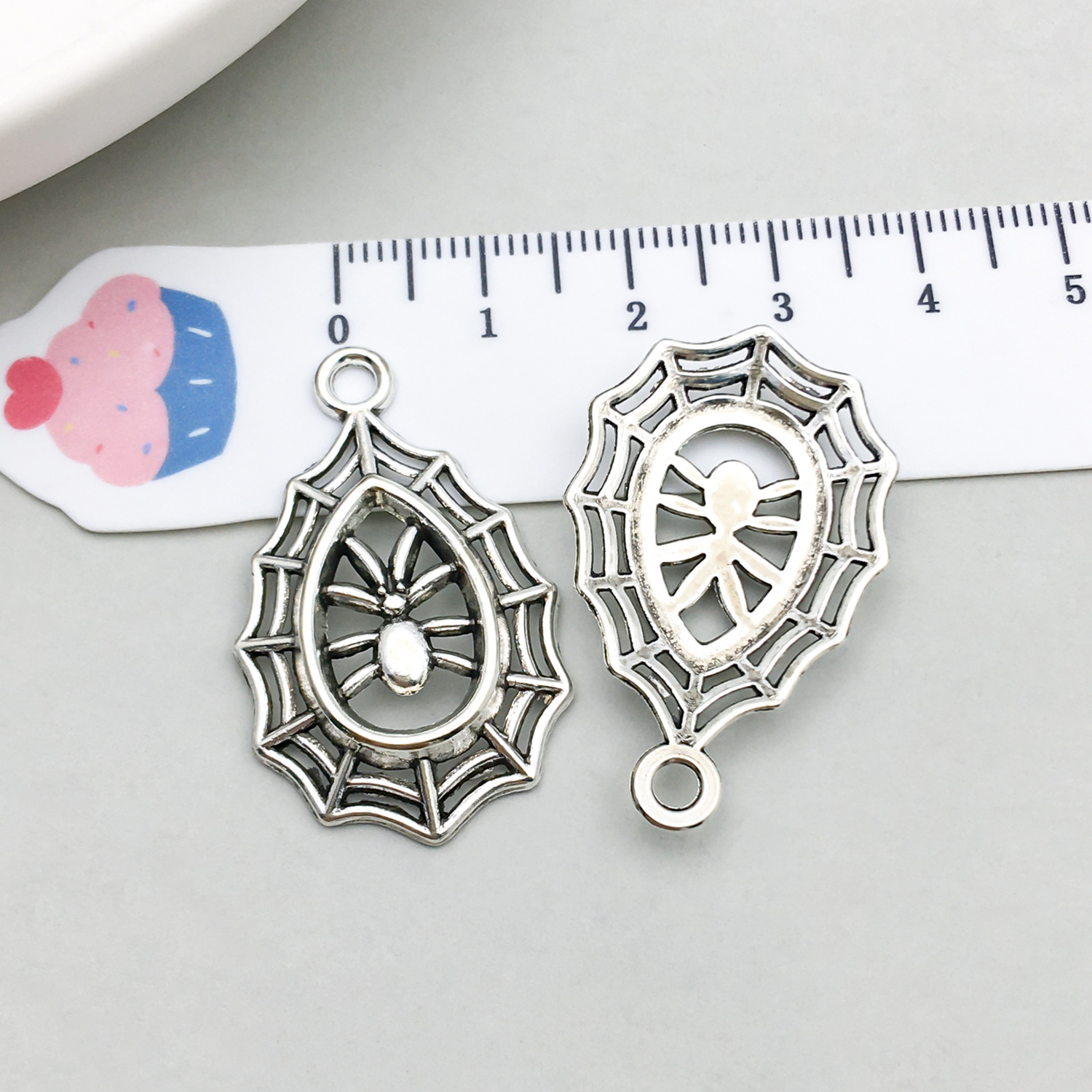 Mixta 80 accesorios de Halloween calabaza cráneo murciélago bruja colgante DIY accesorios de la joyería pendientes material