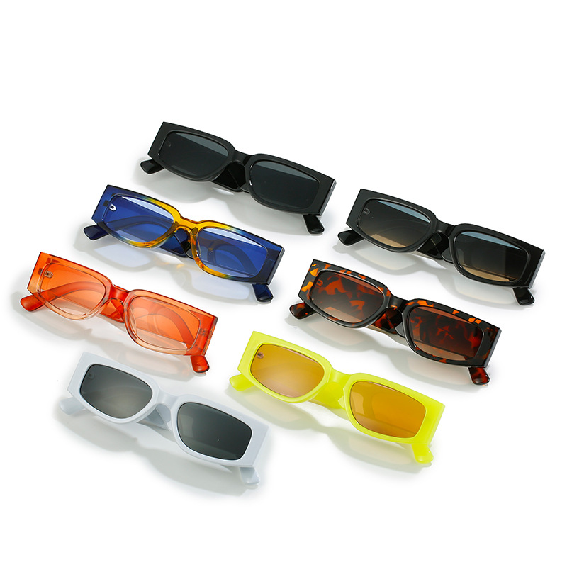Fashionable Women's Candy Colored Small Frame Sunglasses_voghion.com