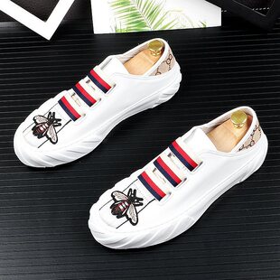 �W��վ��Ь�n��С�۷����eЬһ�_�ő���Ь���������а�ЬС��Ь��