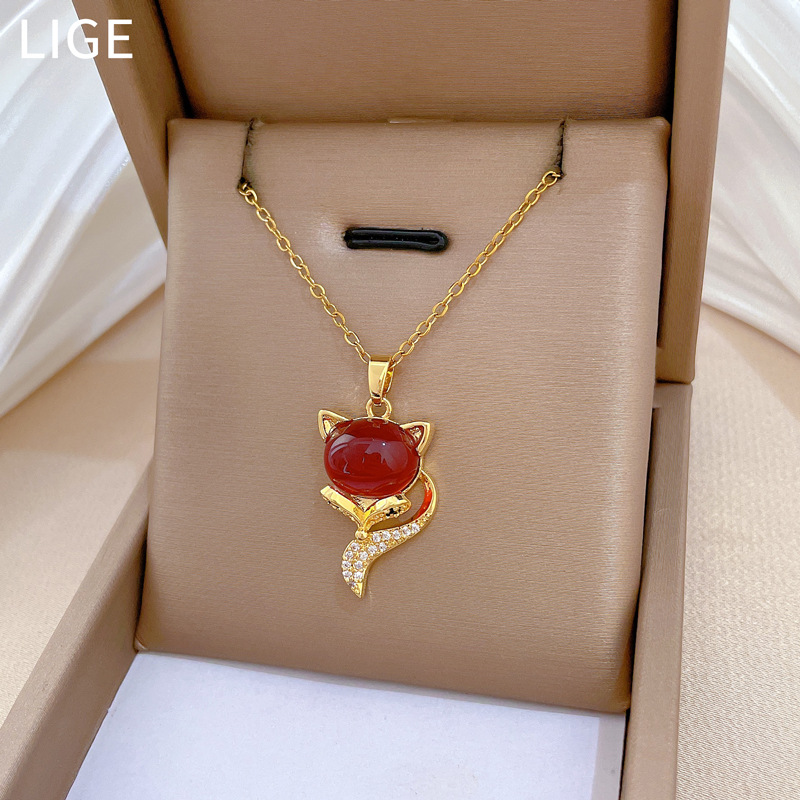 Luxe vos ketting met kristallen voor dames van titanium_voghion.com
