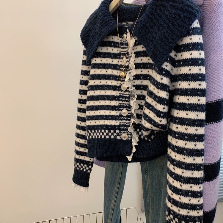 French-style navy collar vintage striped sweater coat for women, 2026 winter new style, elegant knitted top French-style navy collar vintage striped sweater coat for women, 2026 winter new style, elegant knitted top