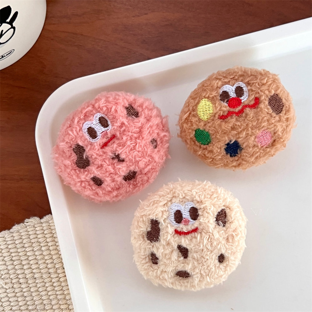 Felpa de dibujos animados miedo de muñeca de perro muñeca broche perro oso estudiante mochila bufanda decorativa ropa Accesorios