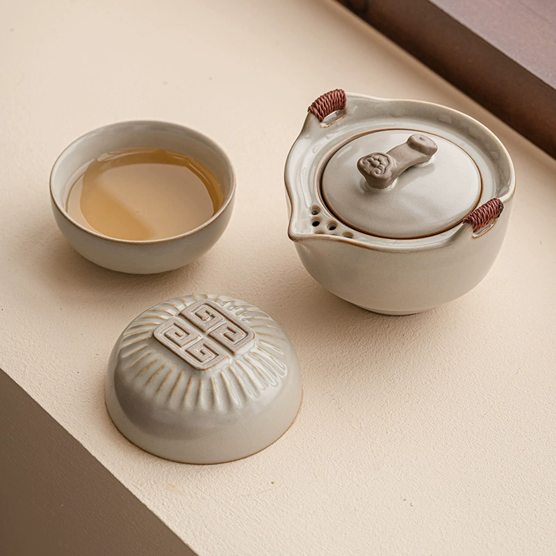 Travel handheld tea set for camping for traveling