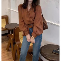 现货厂家批发 新款 焦糖色系带衬衫女 高JI感蕾丝泡泡袖上衣 女