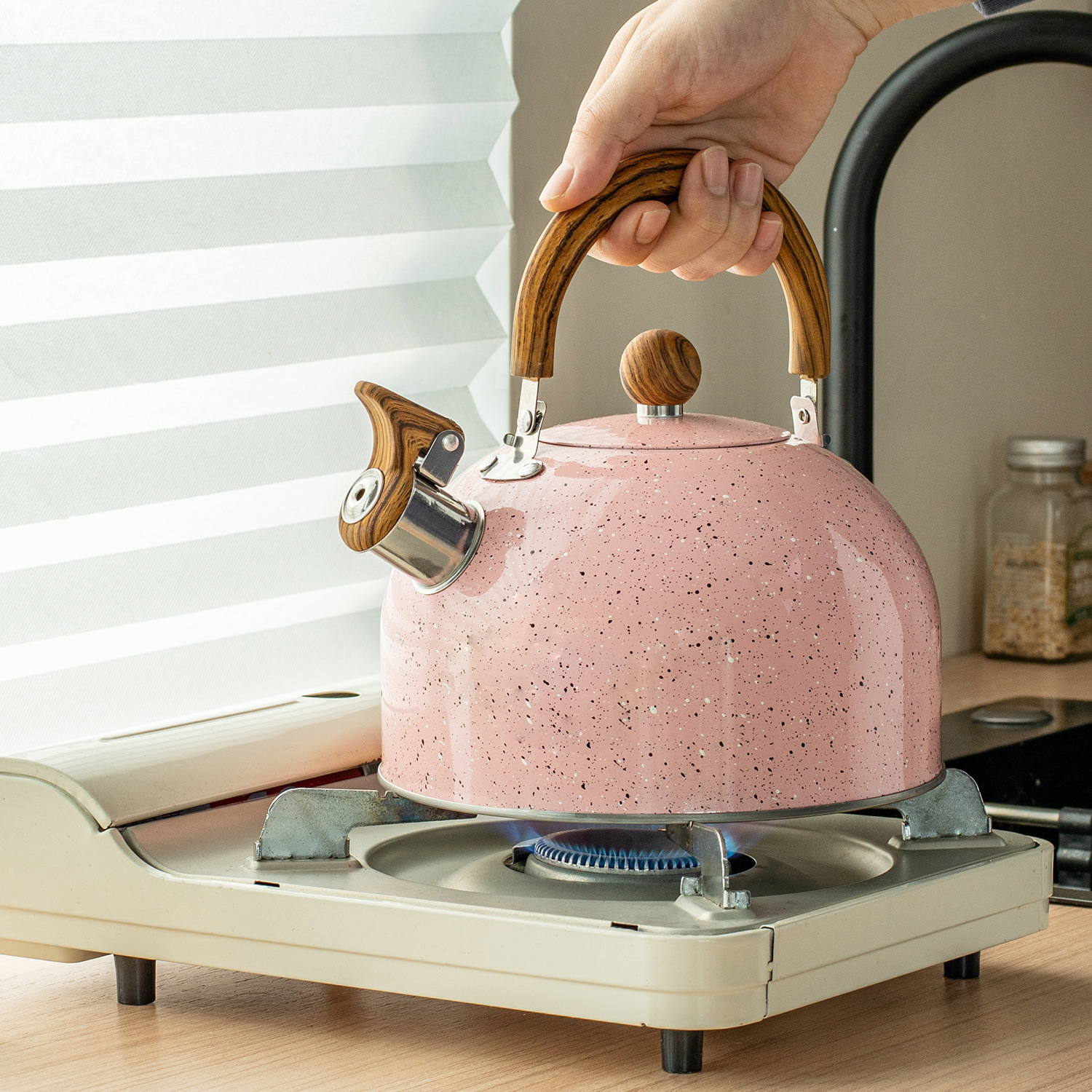 Nuevo punto de pulverización transfronterizo hervidor de acero inoxidable hervidor de agua 3L hervidor de sonido de gran capacidad ignición silbato de doble propósito en stock image 5