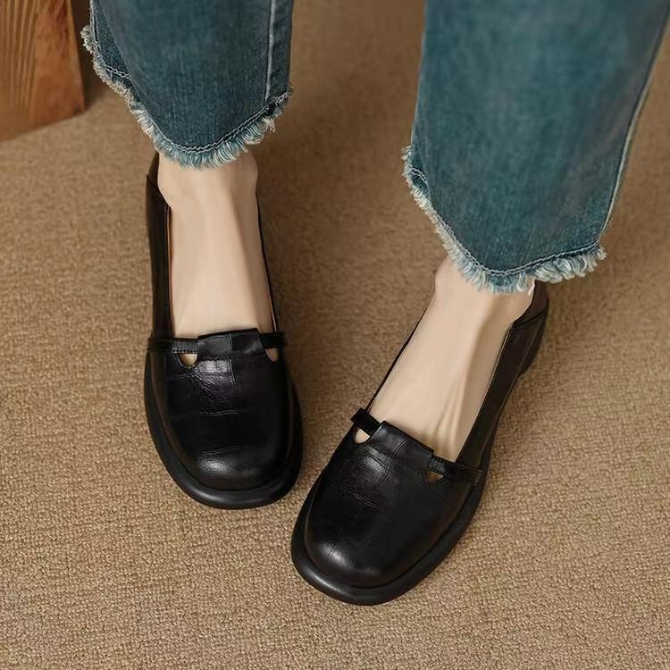 Vintage estilo francés cabeza redonda superficial zapatos 2026 primavera nuevos zapatos de cuero pequeños con suela gruesa zapatos de tacones altos para mujeres