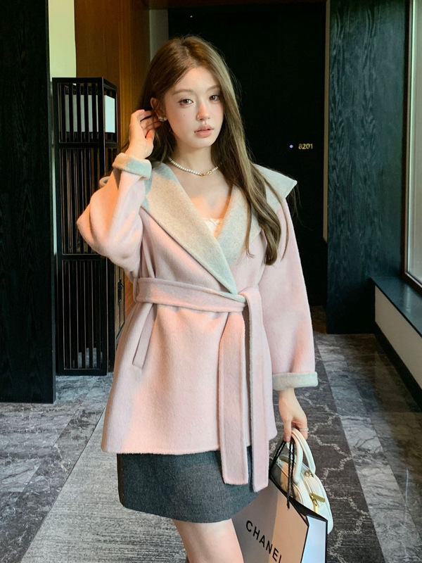 短款小个子收腰系带拼色双面羊毛大衣 浴袍款连帽双面羊绒大衣女|undefined