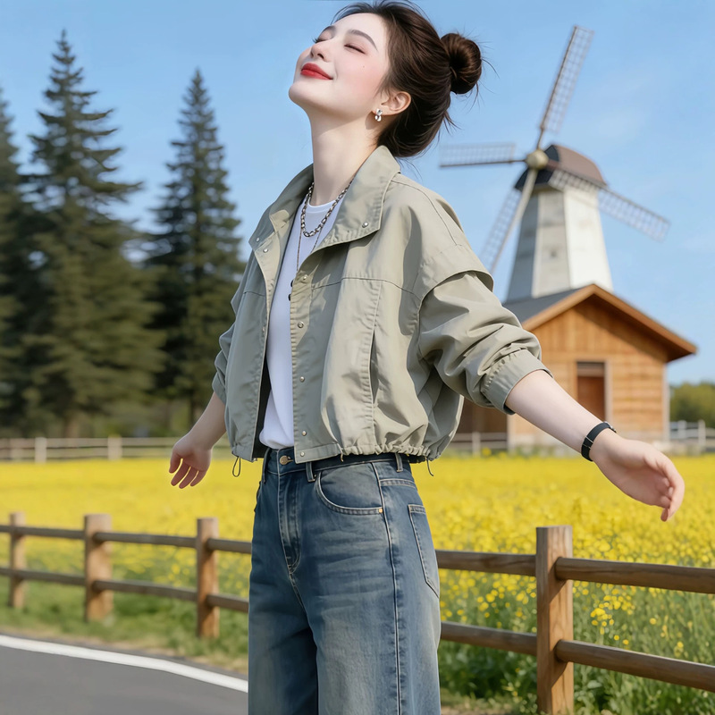 Short stand-up collar work jacket for women, autumn loose-fitting bat-sleeve drawstring jacket, versatile top for petite figures with a relaxed feel Short stand-up collar work jacket for women, autumn loose-fitting bat-sleeve drawstring jacket, versatile top for petite figures with a relaxed feel