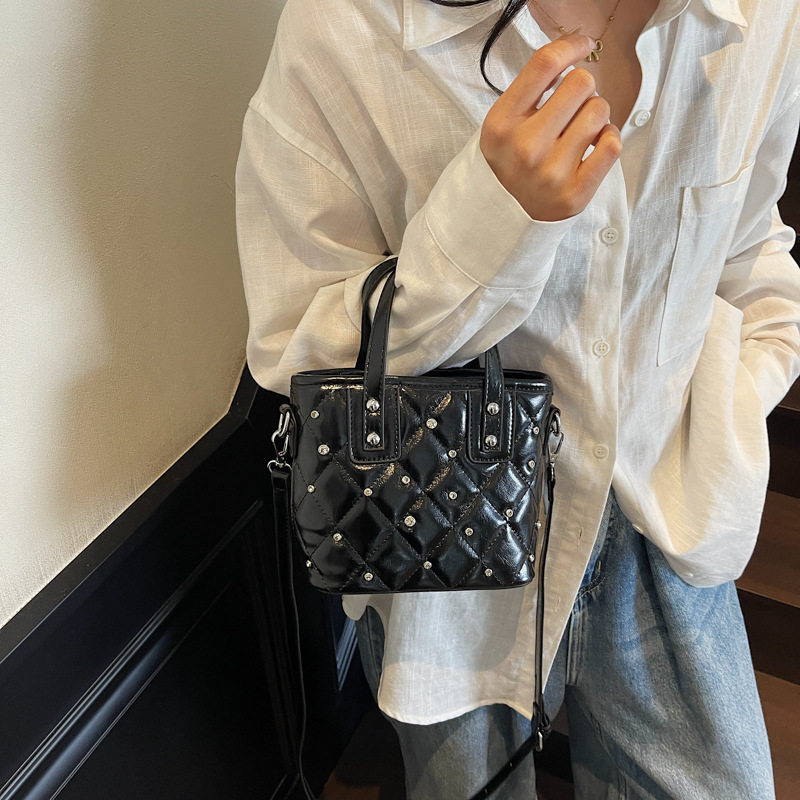 Bolso Tote de moda coreana 2025 nuevo bolso de mano gypsophila bolso de hombro de diamantes con incrustaciones de diamantes bolso bandolera de mujer