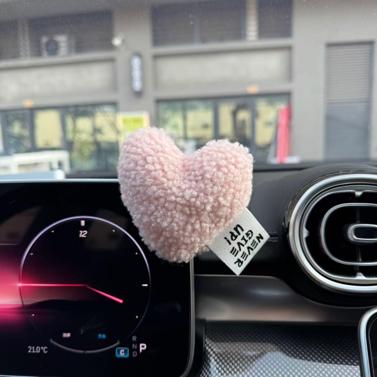 Car plush love ornaments heart-shaped cute center console car ornaments girls car interior decorations