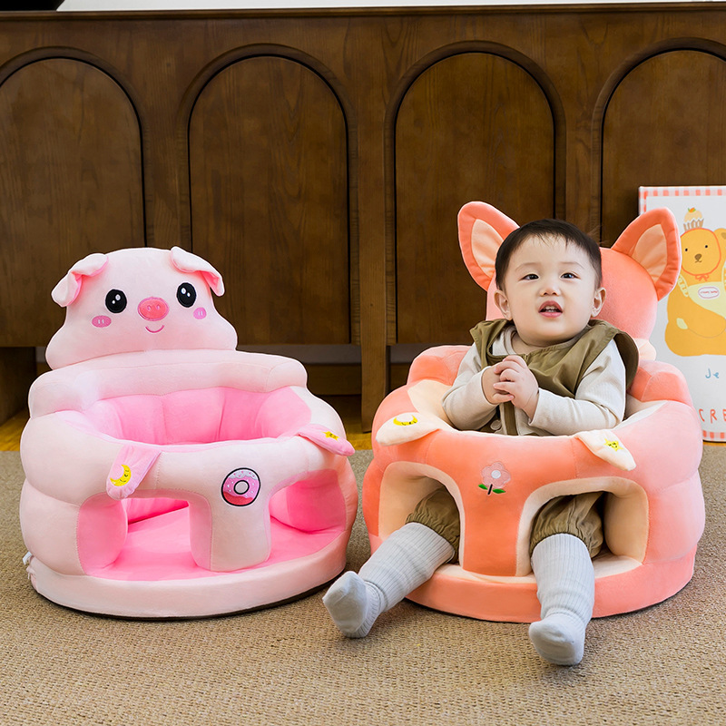 ぬいぐるみの赤ちゃんの椅子の腰掛けの子供のソファーは神器を立てて背を高くします。|undefined