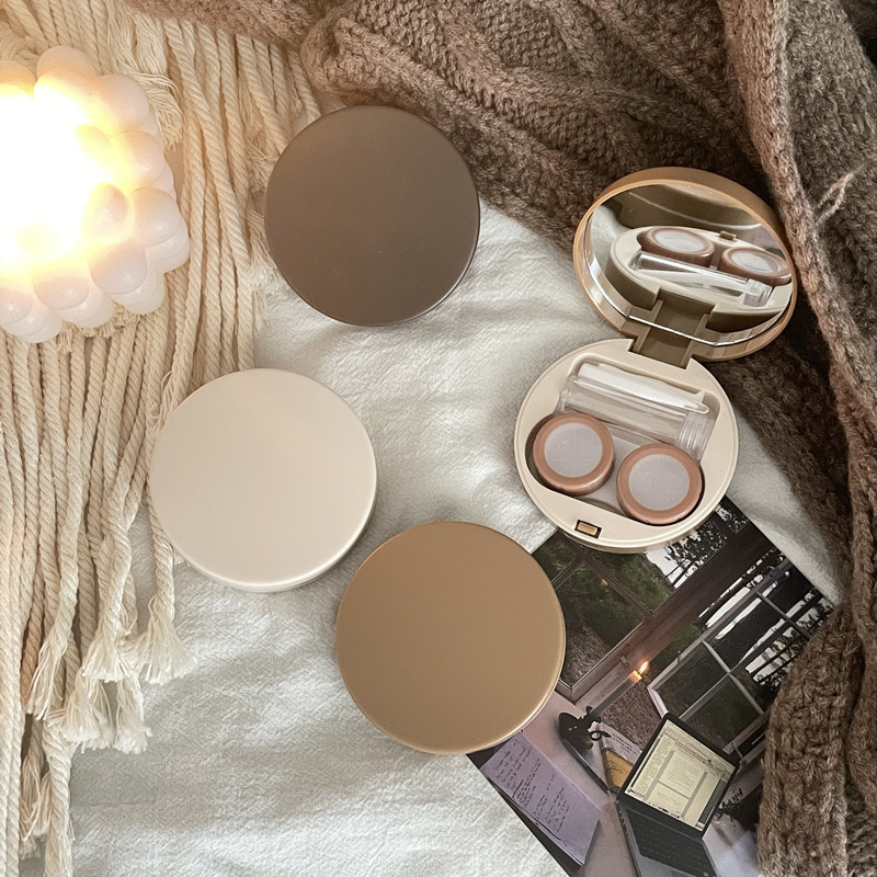 Milk Tea Warm Color ~ Ins Style Contact Lens Box Portable Contact Lens Box Care Box with Mirror Companion Box As522 Milk Tea Warm Color ~ Ins Style Contact Lens Box Portable Contact Lens Box Care Box with Mirror Companion Box As522