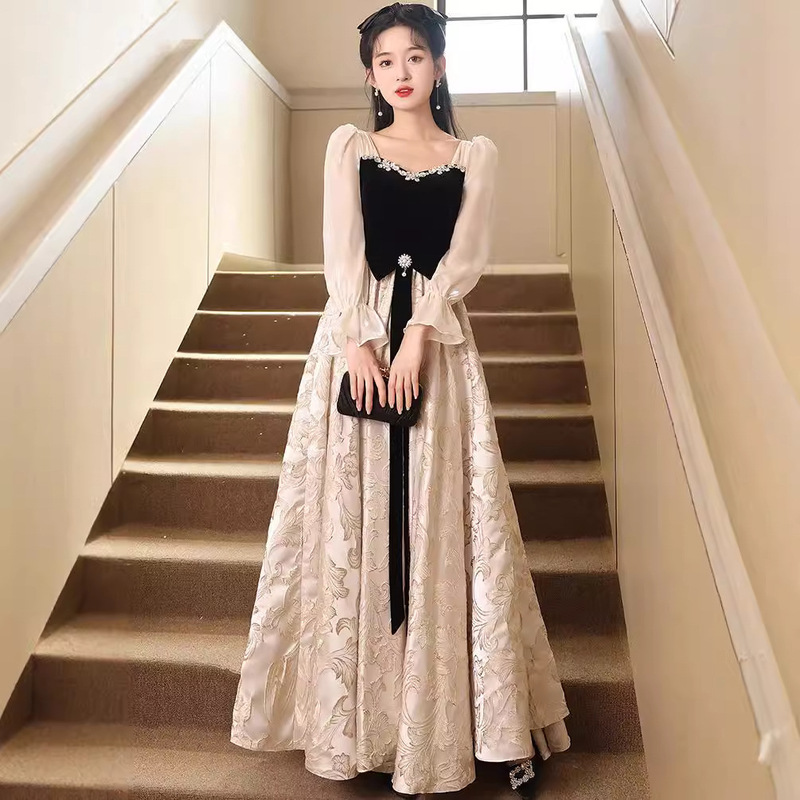 Long-Sleeved Evening Dress for Women 2026 New Style Banquet Luxurious Elegant Long Dress for Art Exams Annual Meeting Dress