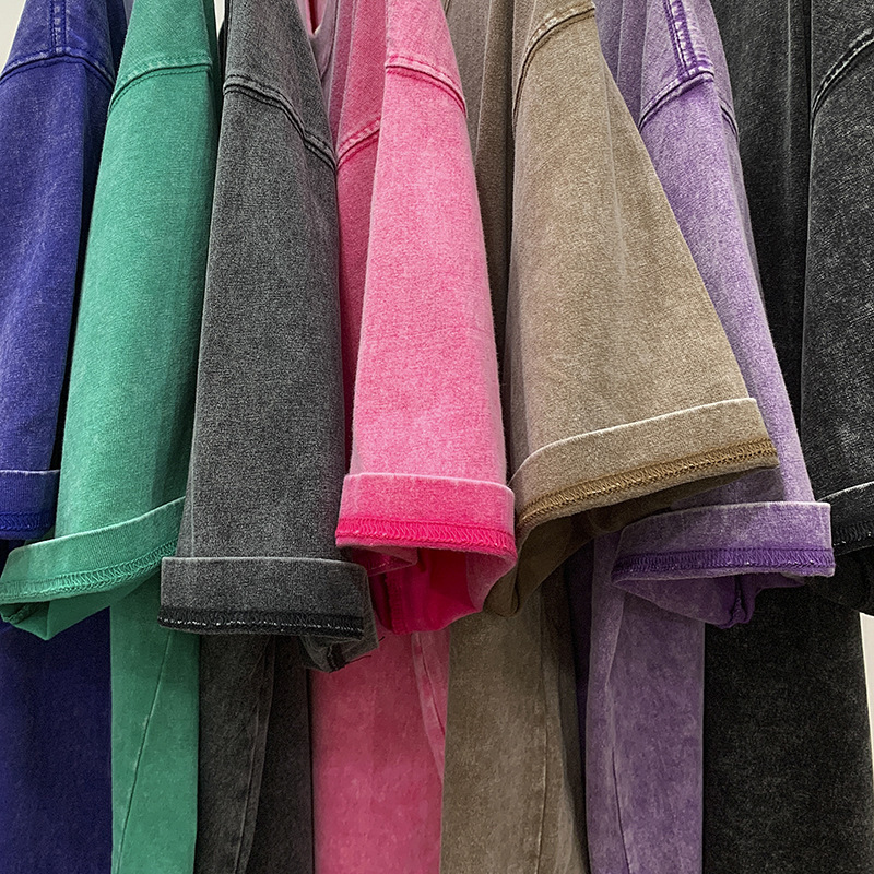 Nueva tendencia de algodón puro batik retro suelto de manga corta salteado de color lavado viejo camiseta pareja masculina dopamina top